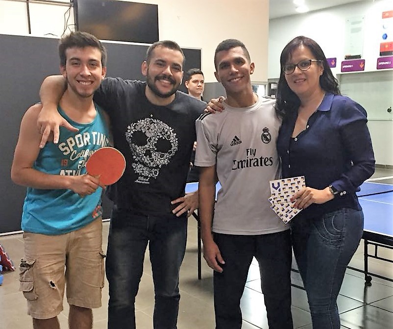 Ytalo de Brito se corona campeón del torneo de Ping Pong Unifranz